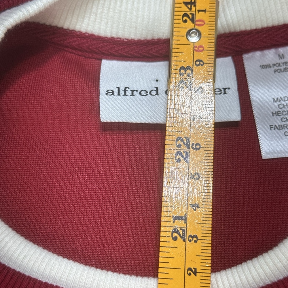 NWT Alfred Dunner Womens Red Sweater Medium Embellished Christmas Elegant - Picture 6 of 7